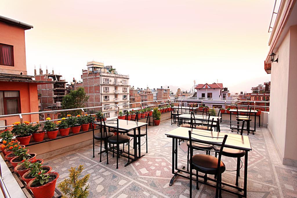 Thamel Grand Hotel Kathmandu Bagian luar foto