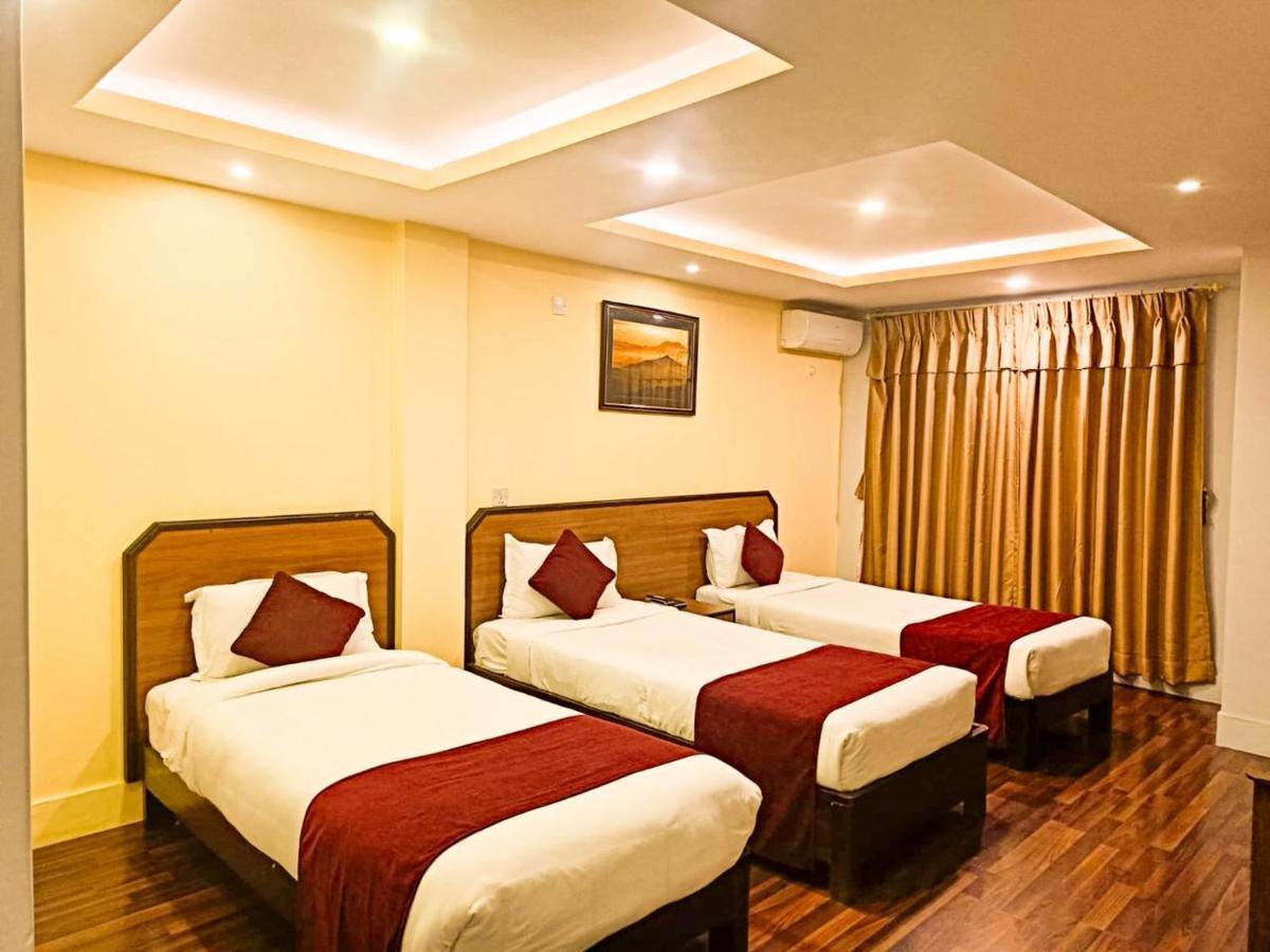 Thamel Grand Hotel Kathmandu Bagian luar foto