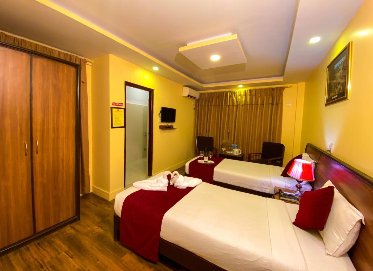 Thamel Grand Hotel Kathmandu Bagian luar foto