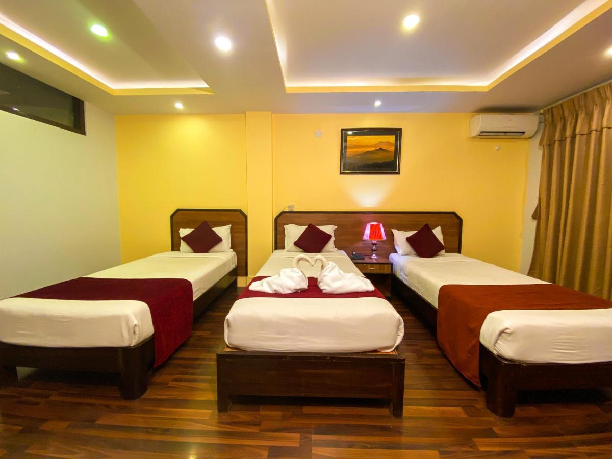 Thamel Grand Hotel Kathmandu Bagian luar foto