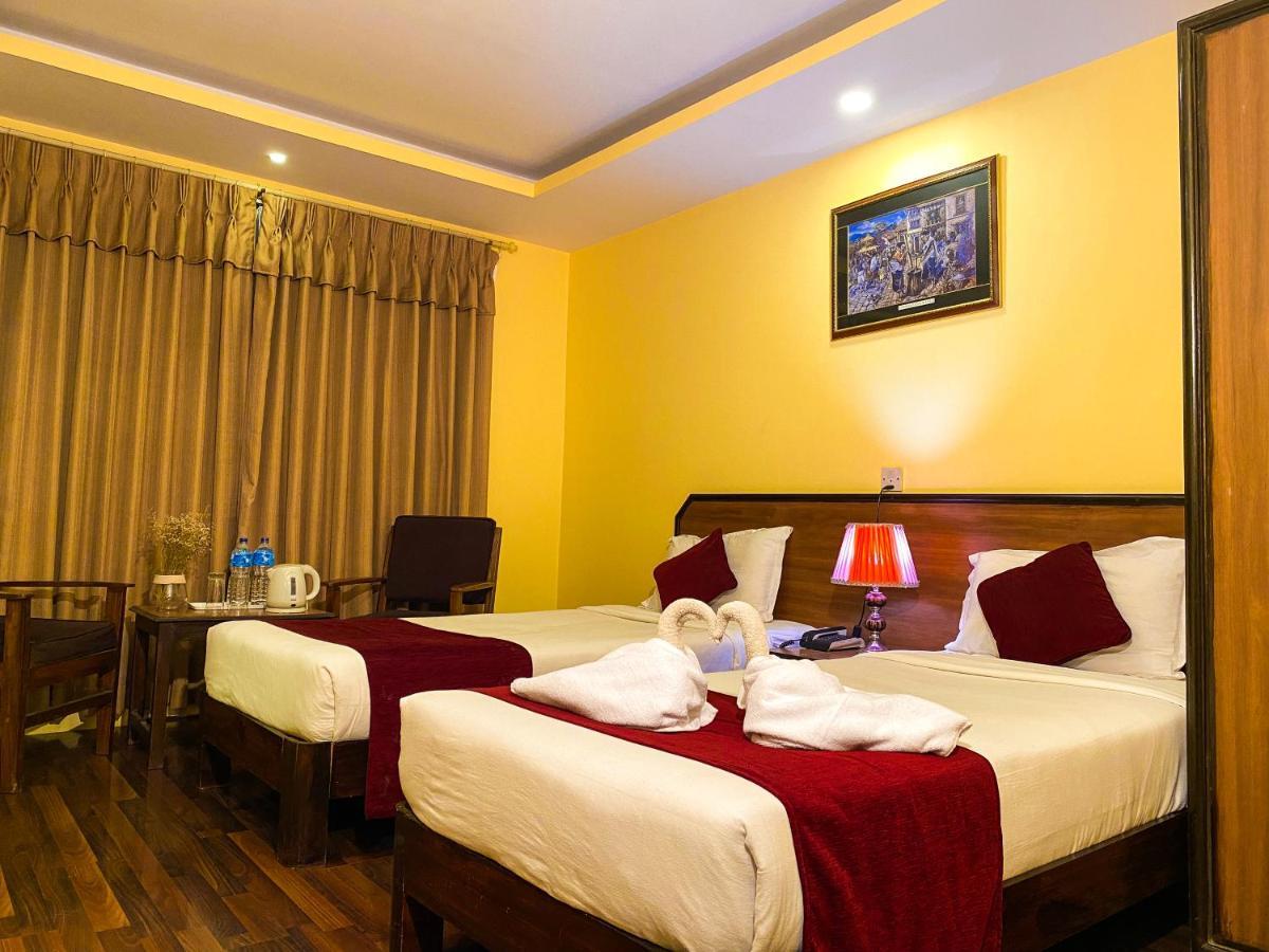 Thamel Grand Hotel Kathmandu Bagian luar foto