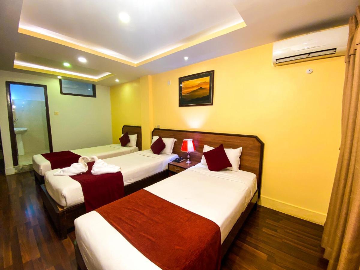 Thamel Grand Hotel Kathmandu Bagian luar foto