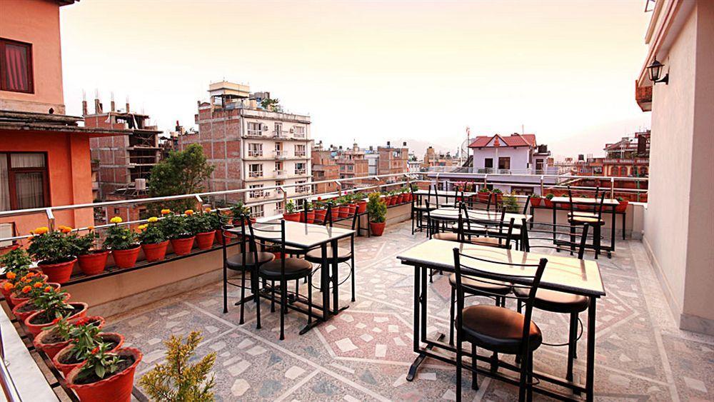 Thamel Grand Hotel Kathmandu Bagian luar foto