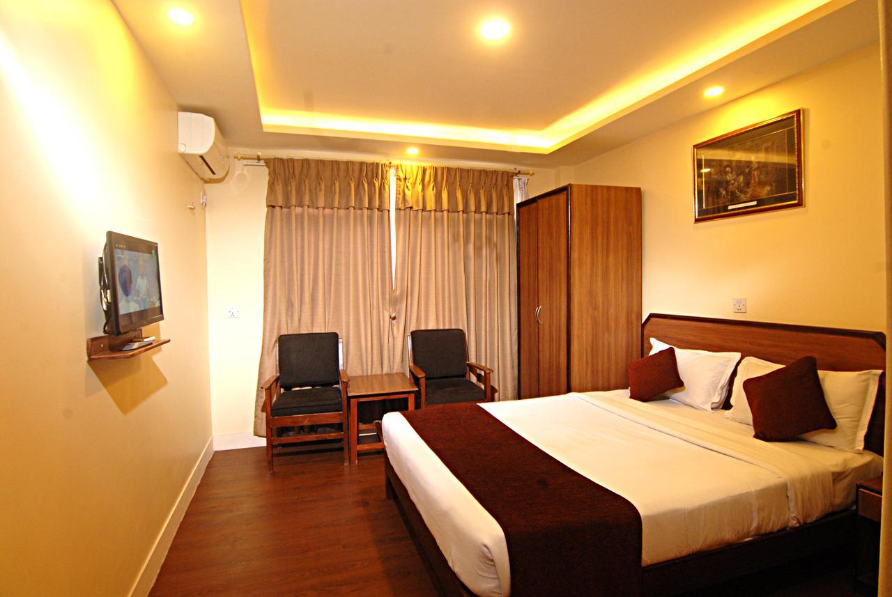 Thamel Grand Hotel Kathmandu Bagian luar foto